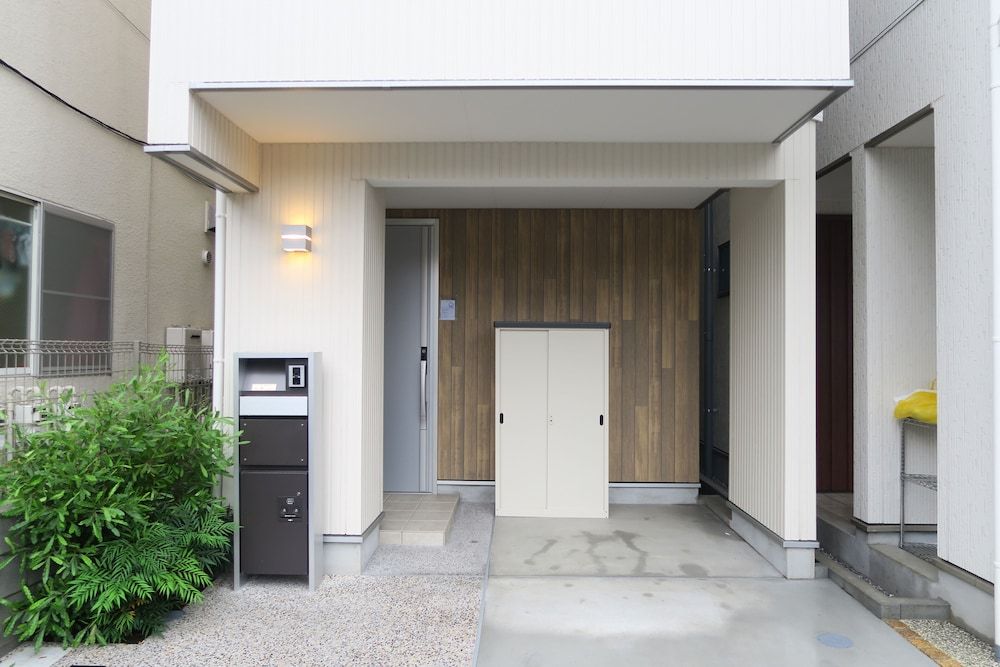 undefined Etranger Kaname Cho 2