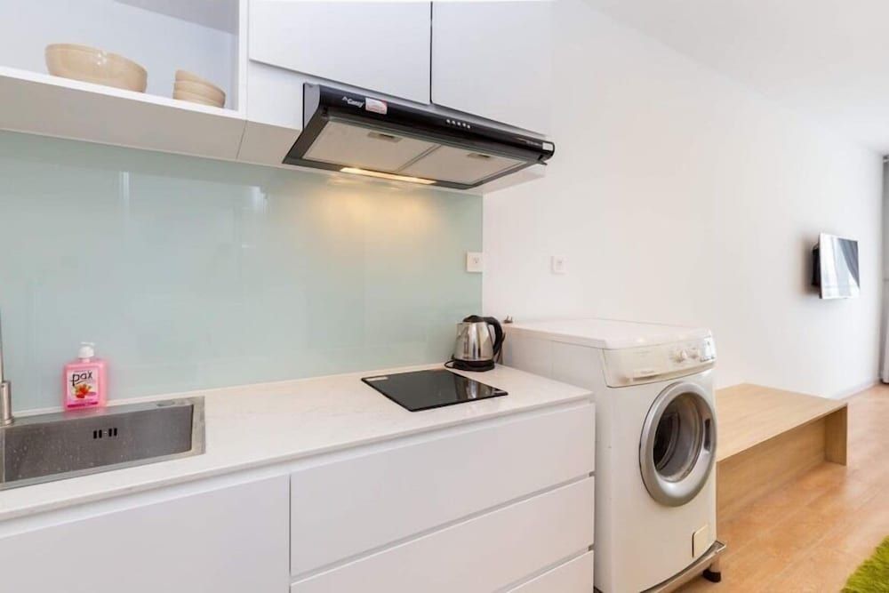 Justay Millennium Riverside Studio Apartment 15