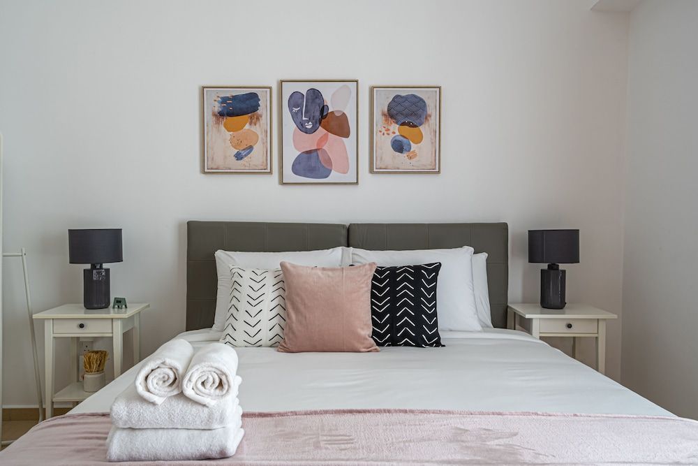 undefined HiGuests - Sadaf 7 6