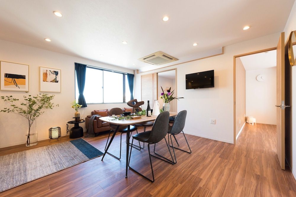 undefined TORA HOTEL Skytree V