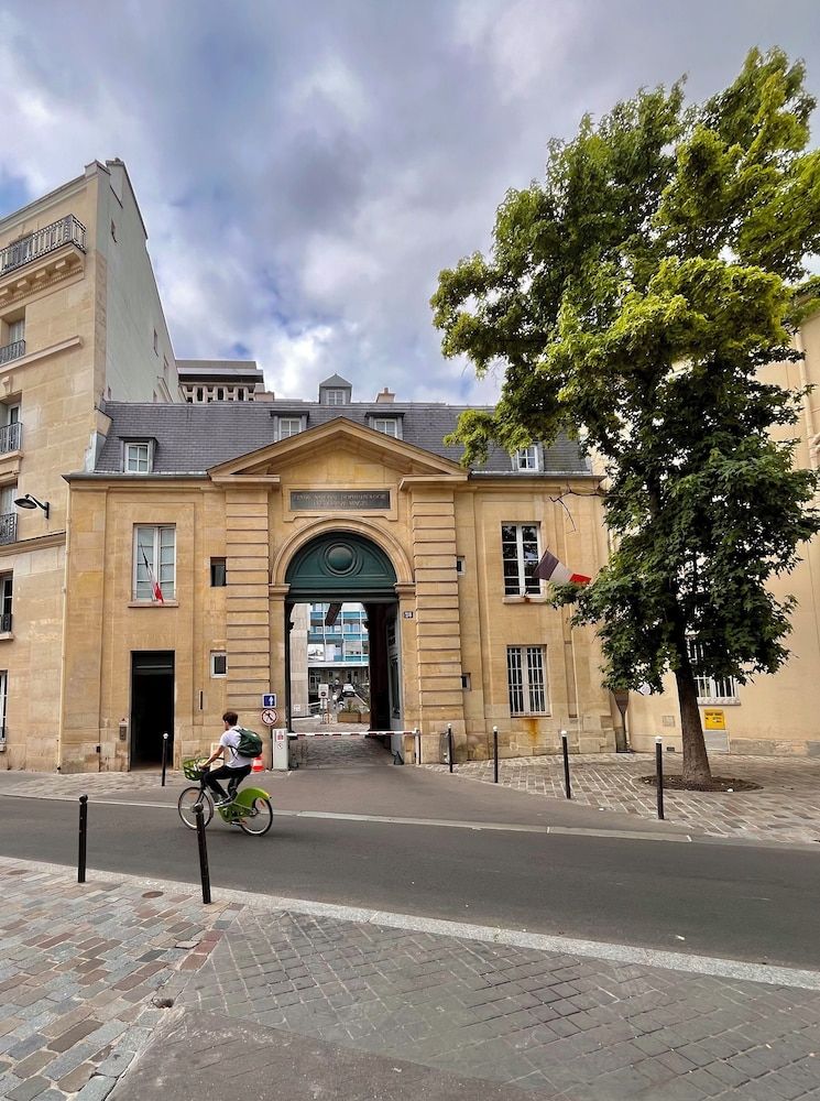 undefined Luxor Bastille Hôtel 10