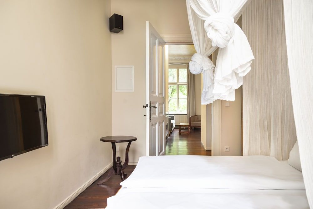 Numa Berlin Belfort Large Studio, Kitchenette, Sofa Bed 4