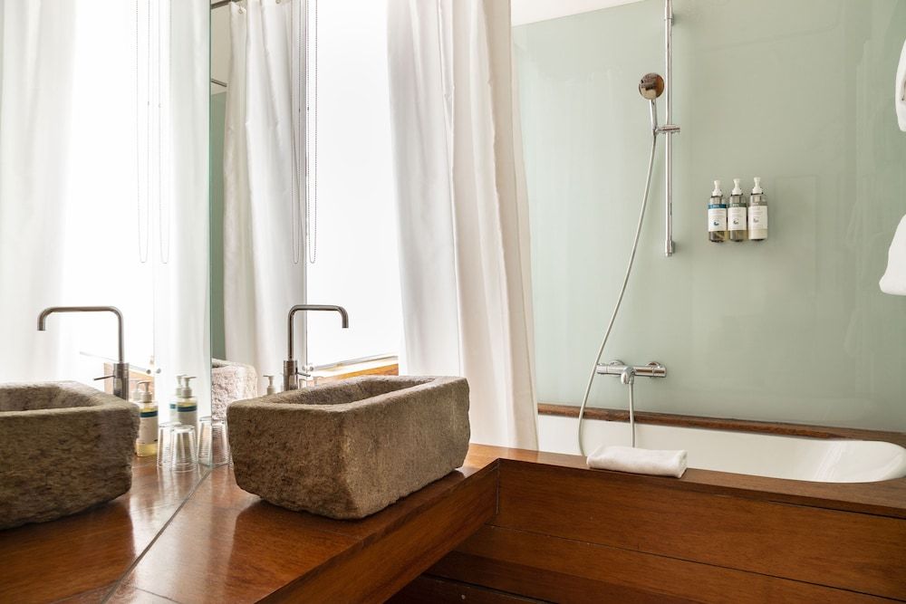 Numa Berlin Belfort Large Room 7