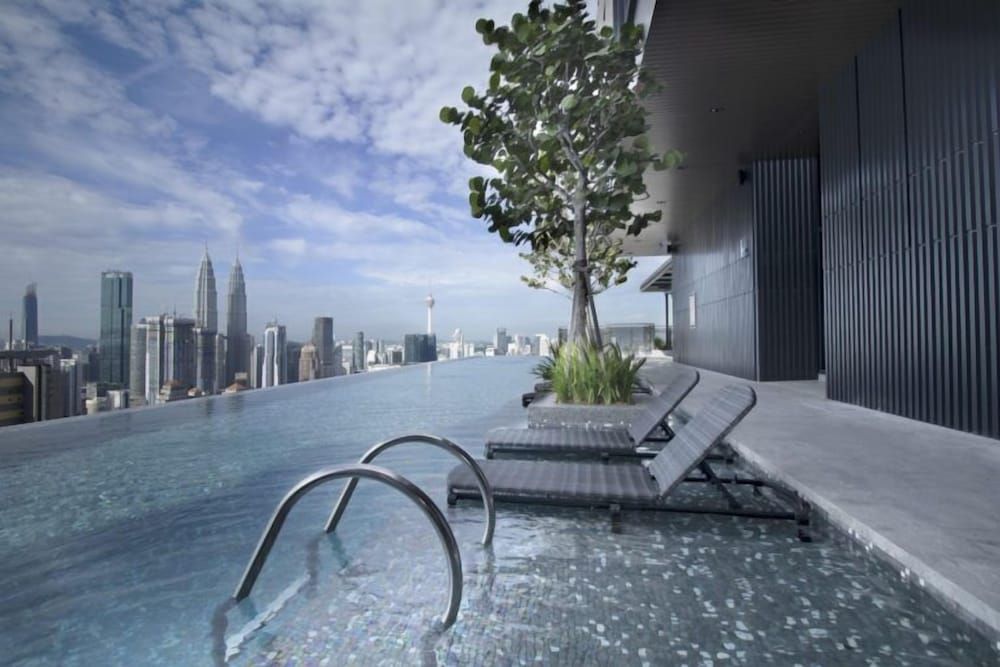 Infinity Pool