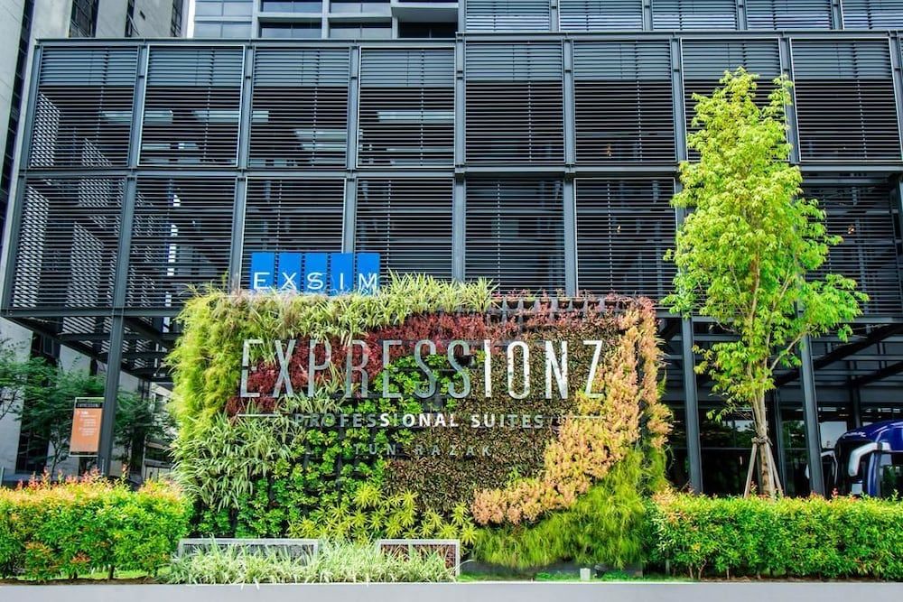 undefined Expressionz Professional Suites by iHost Homes 2 7