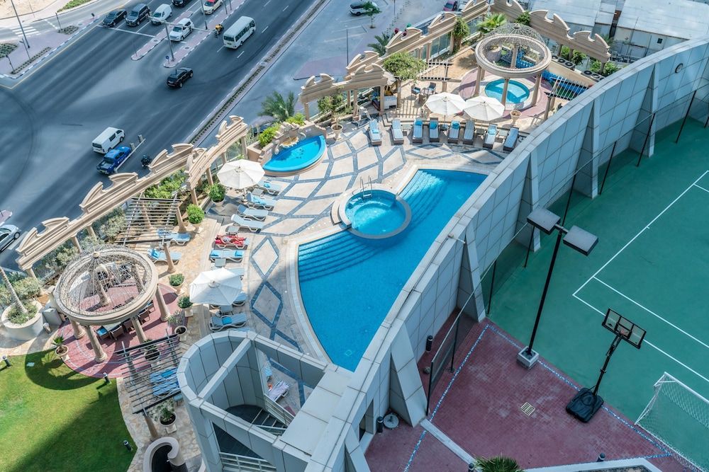 undefined Lux BnB DIFC 2BDR Park Towers 4