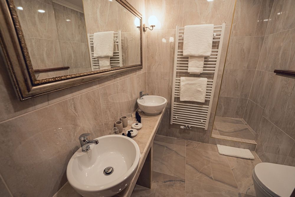 Svatojánský Dvůr Superior Room 4