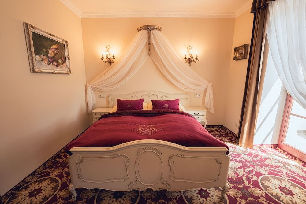 Svatojánský Dvůr Superior Room