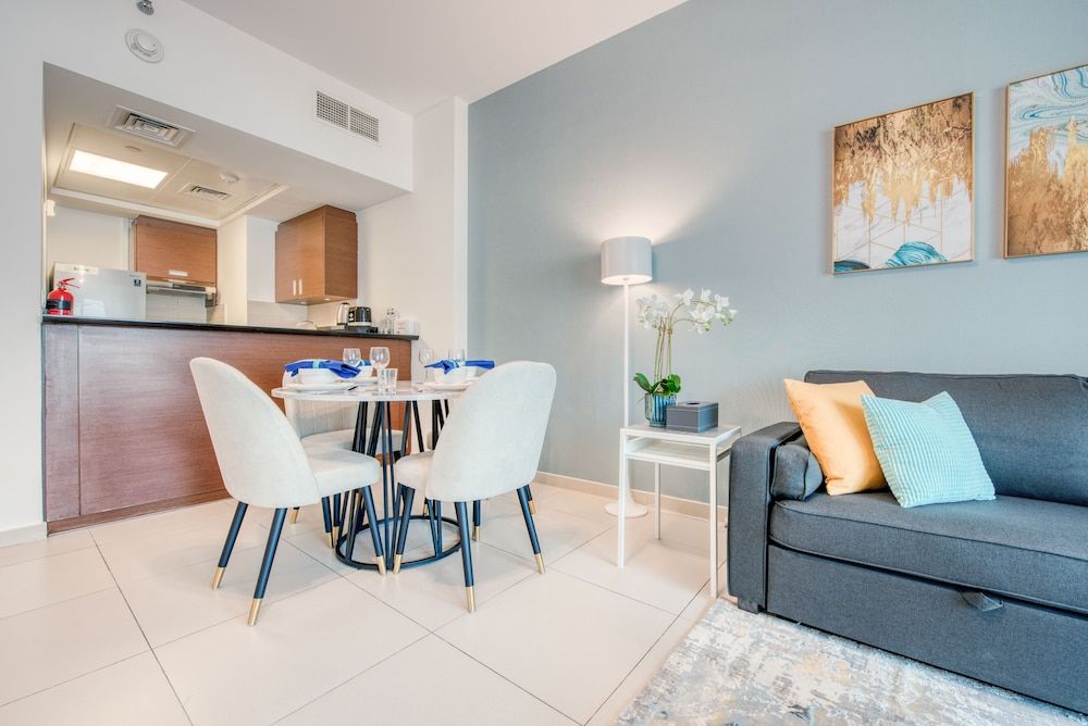 Capital Living On Reem: The Arc Towers Comfort Apartment, 1 Bedroom, Garden View 3