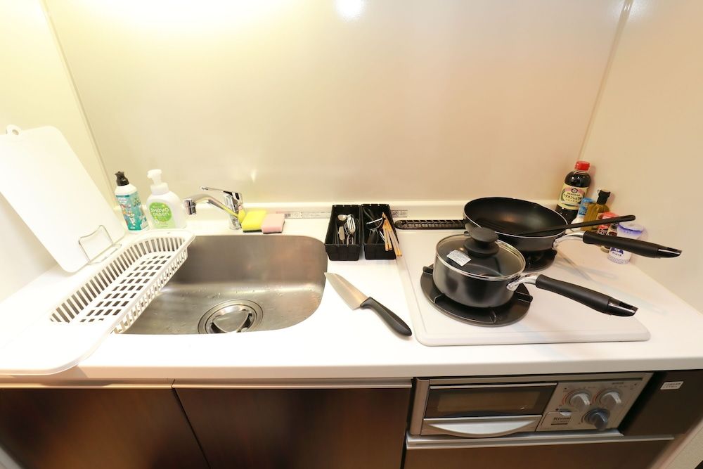 IBASHO Shibuya Dogenzaka 810 One-Bedroom Apartment 8