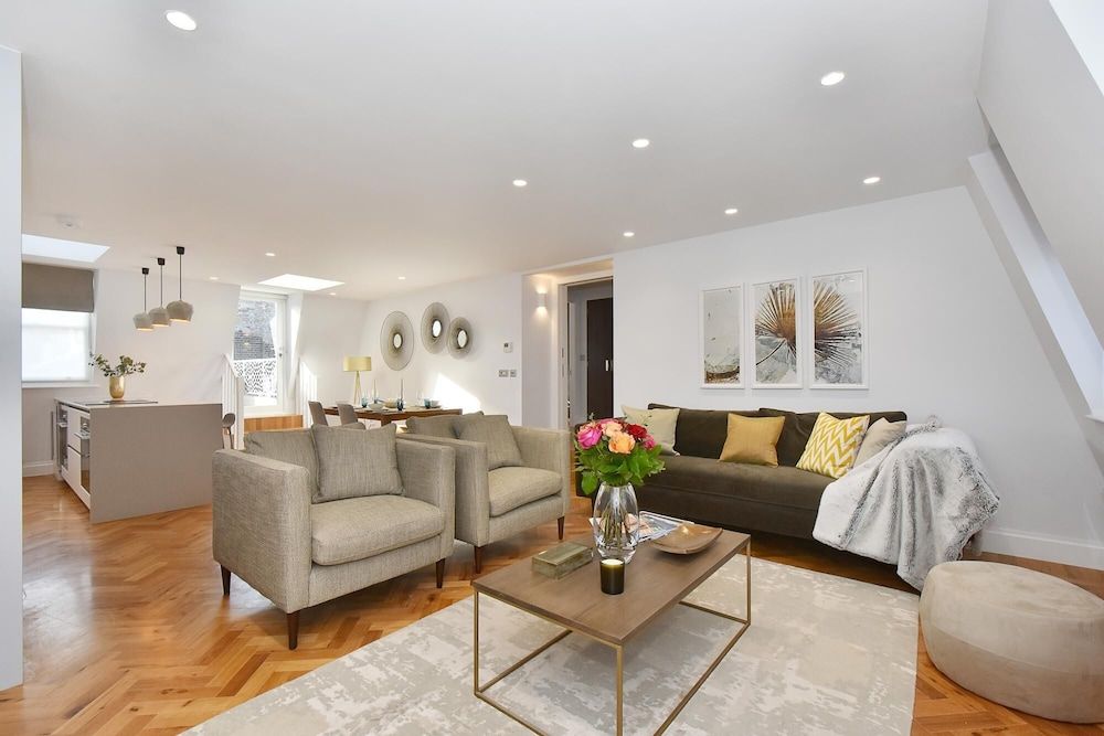 Amazing Mayfair 2 Bedroom Air Conditioned Wifi