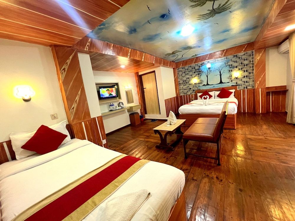 Thamel Seasons Hotel Family Room 4
