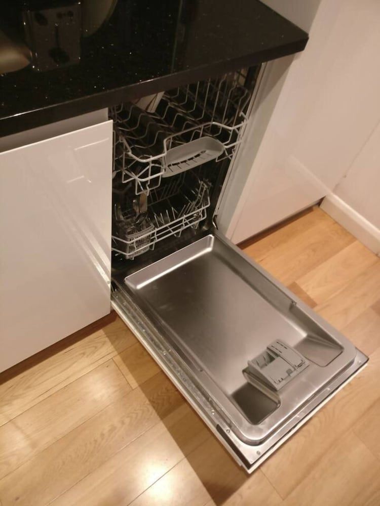 undefined Kennington Oval 2-bed Apartment in London 7