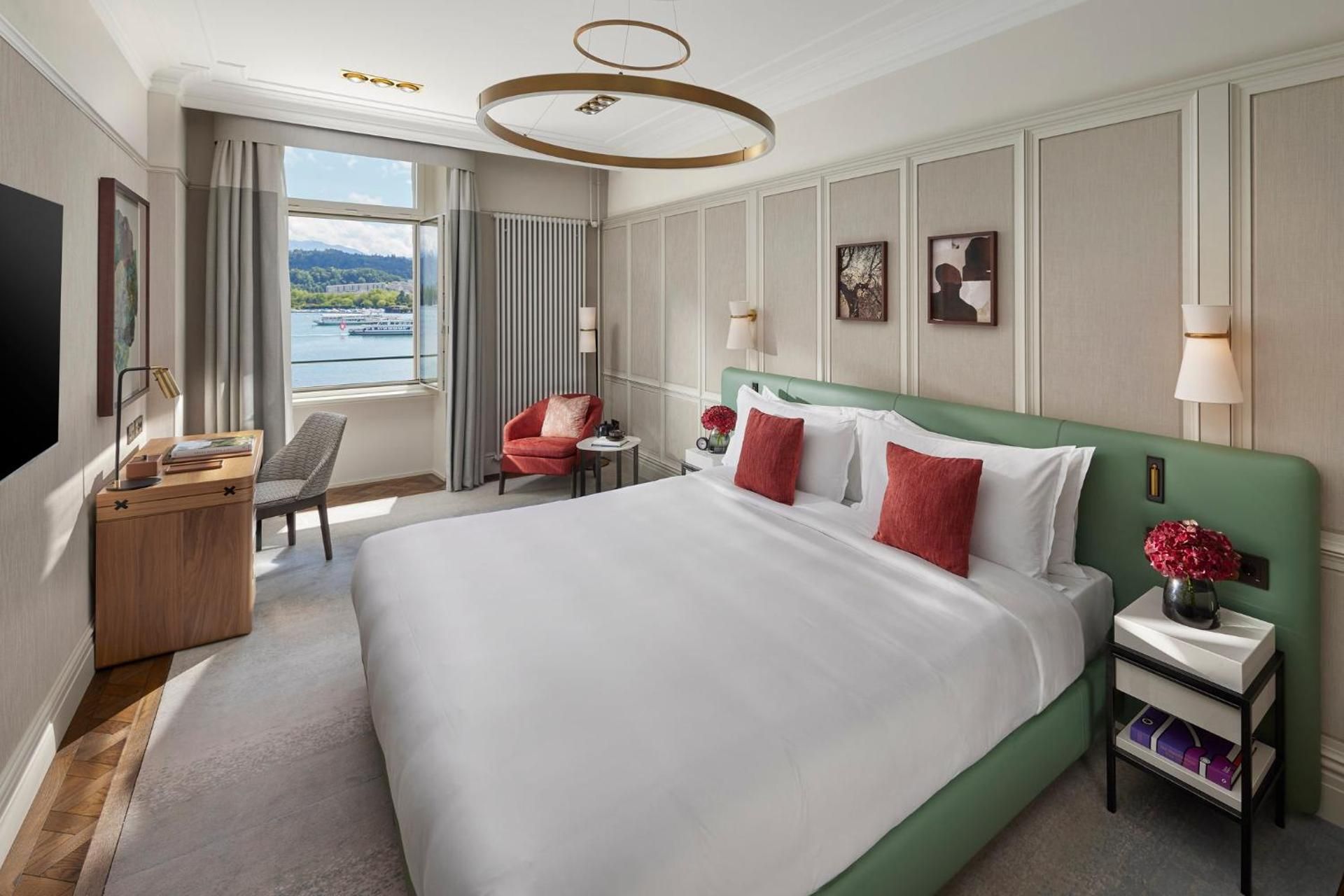 Mandarin Oriental Palace, Luzern Superior Lake View Room