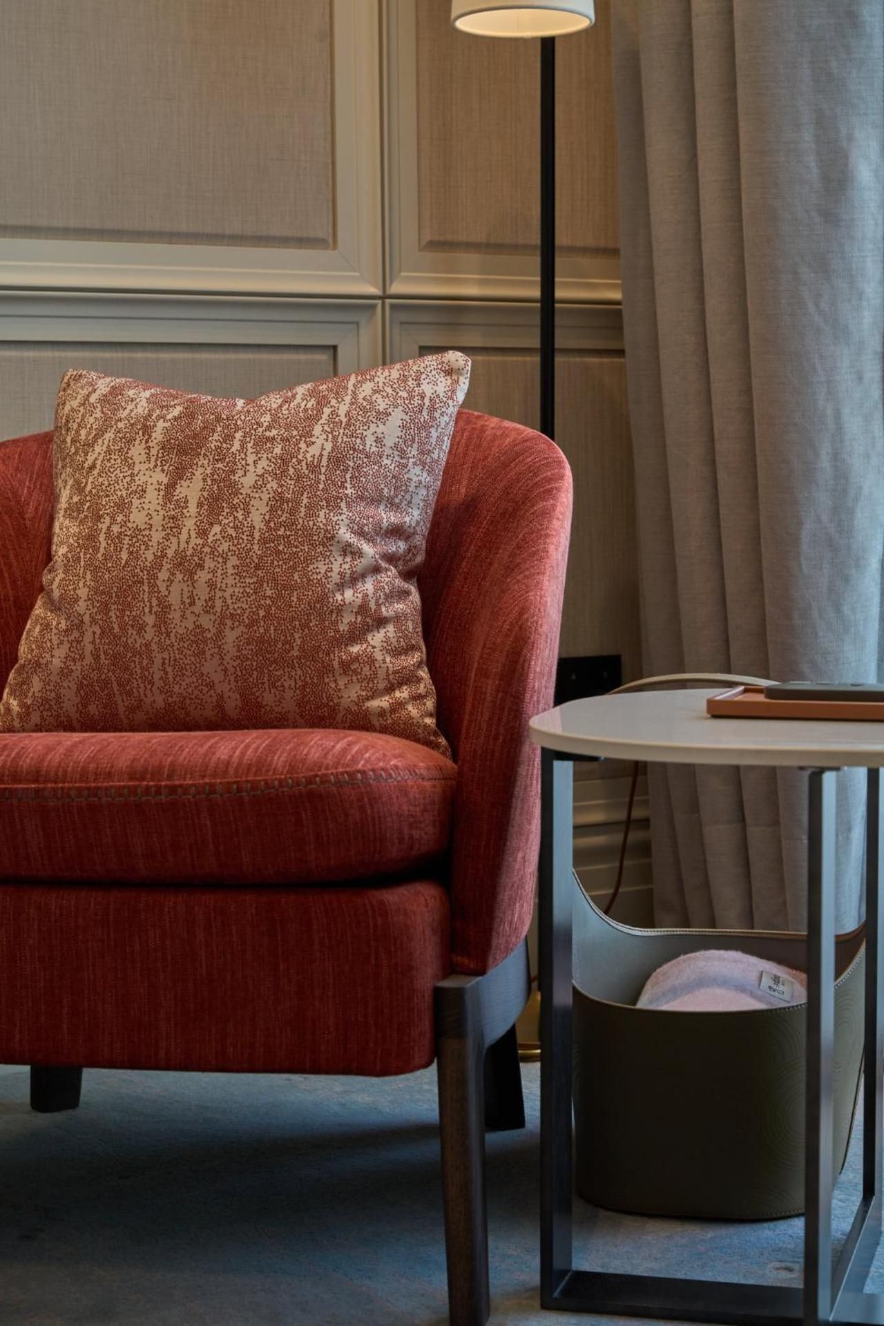 Mandarin Oriental Palace, Luzern Superior Lake View Room 3