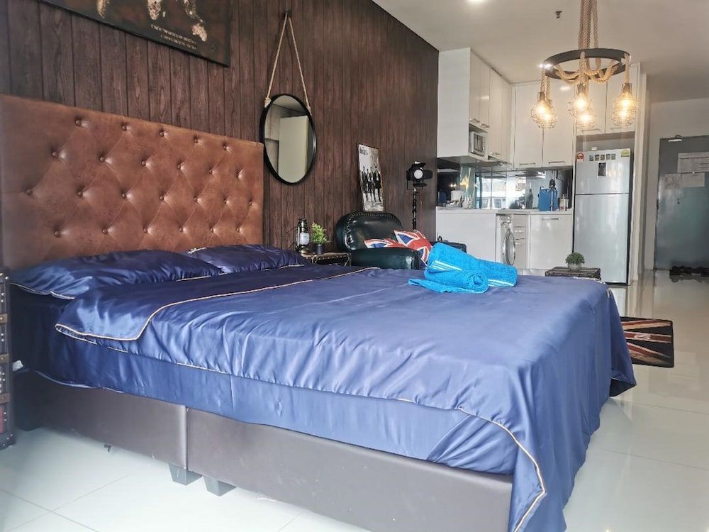 undefined Luxury Deluxe Studios At Mercu Summer Suites 10