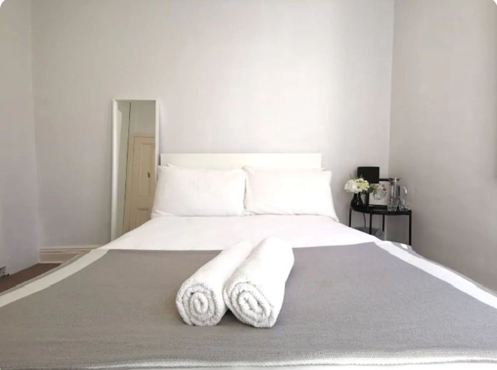 undefined Deluxe Apartment with City Central View 5