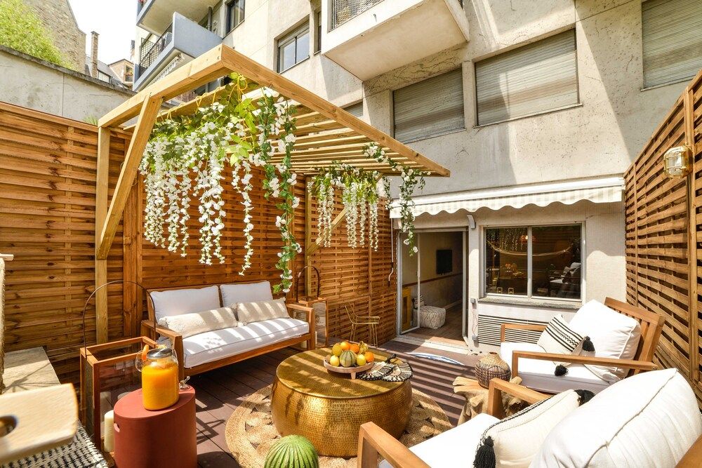 The Majestic Garden Suite Honeymoon Apartment, Ensuite 54