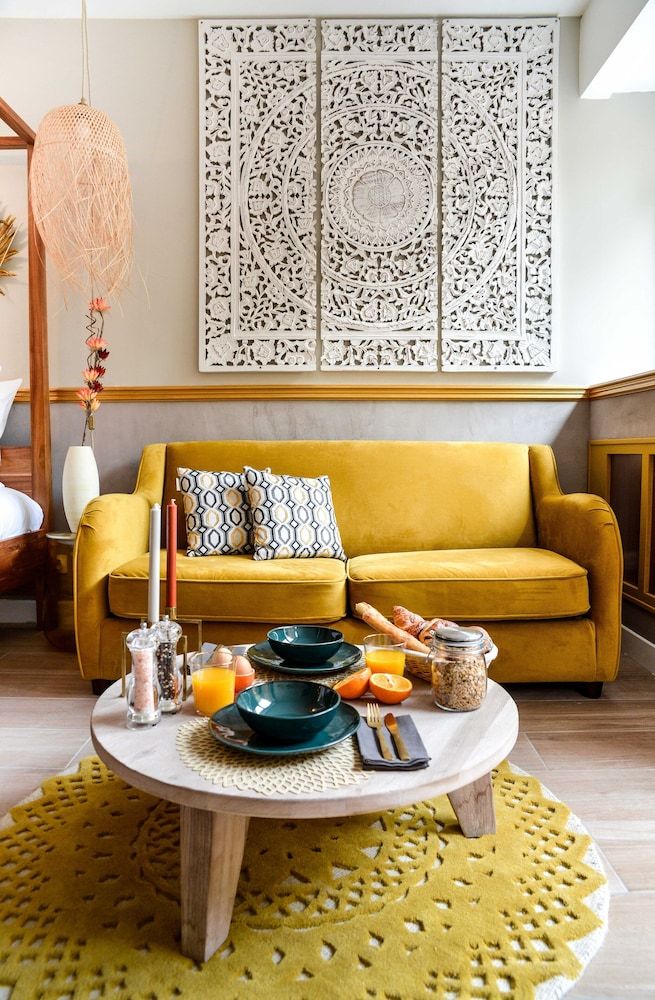 The Majestic Garden Suite Honeymoon Apartment, Ensuite 14