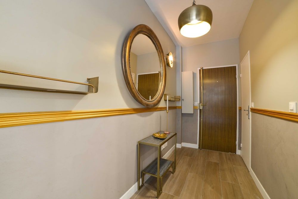 The Majestic Garden Suite Honeymoon Apartment, Ensuite 36