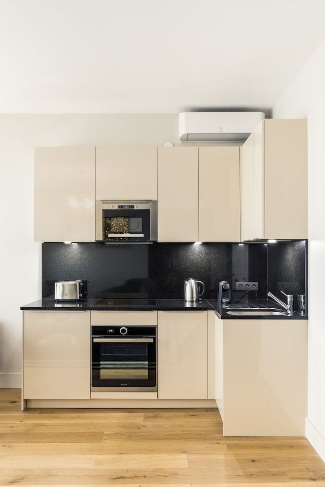 Luxury Apartment Paris Louvre II Deluxe Apartment, Ensuite (Rue ) 10