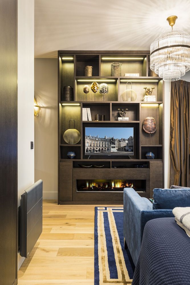 Luxury Apartment Paris Louvre II Luxury Apartment, Ensuite, Courtyard View 9