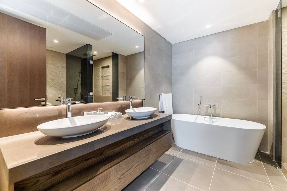 Luxury 2BR Marina Gate 3 Superior Apartment, 2 Bedrooms, Non Smoking, Lake View 10