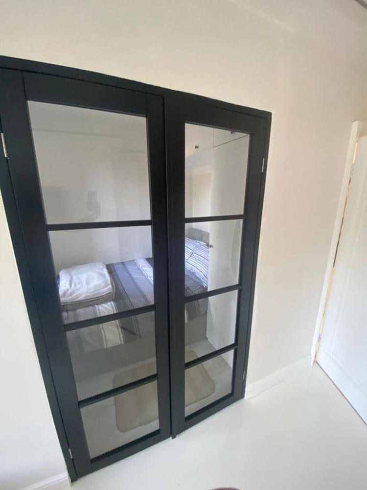 undefined Beautiful and Modern Apartment in North London, UK 2