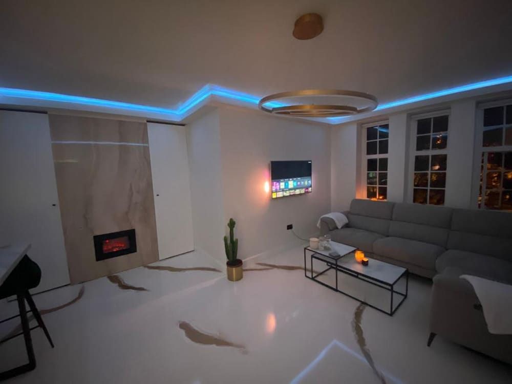 undefined Beautiful and Modern Apartment in North London, UK 5