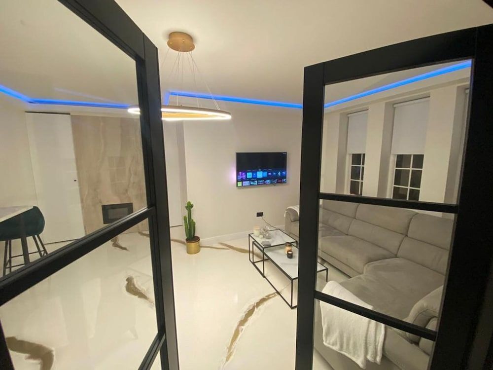 undefined Beautiful and Modern Apartment in North London, UK 10