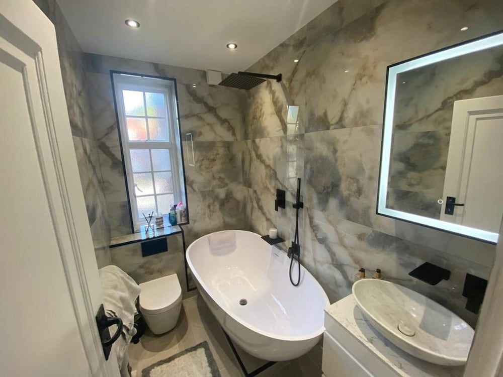 undefined Beautiful and Modern Apartment in North London, UK 7