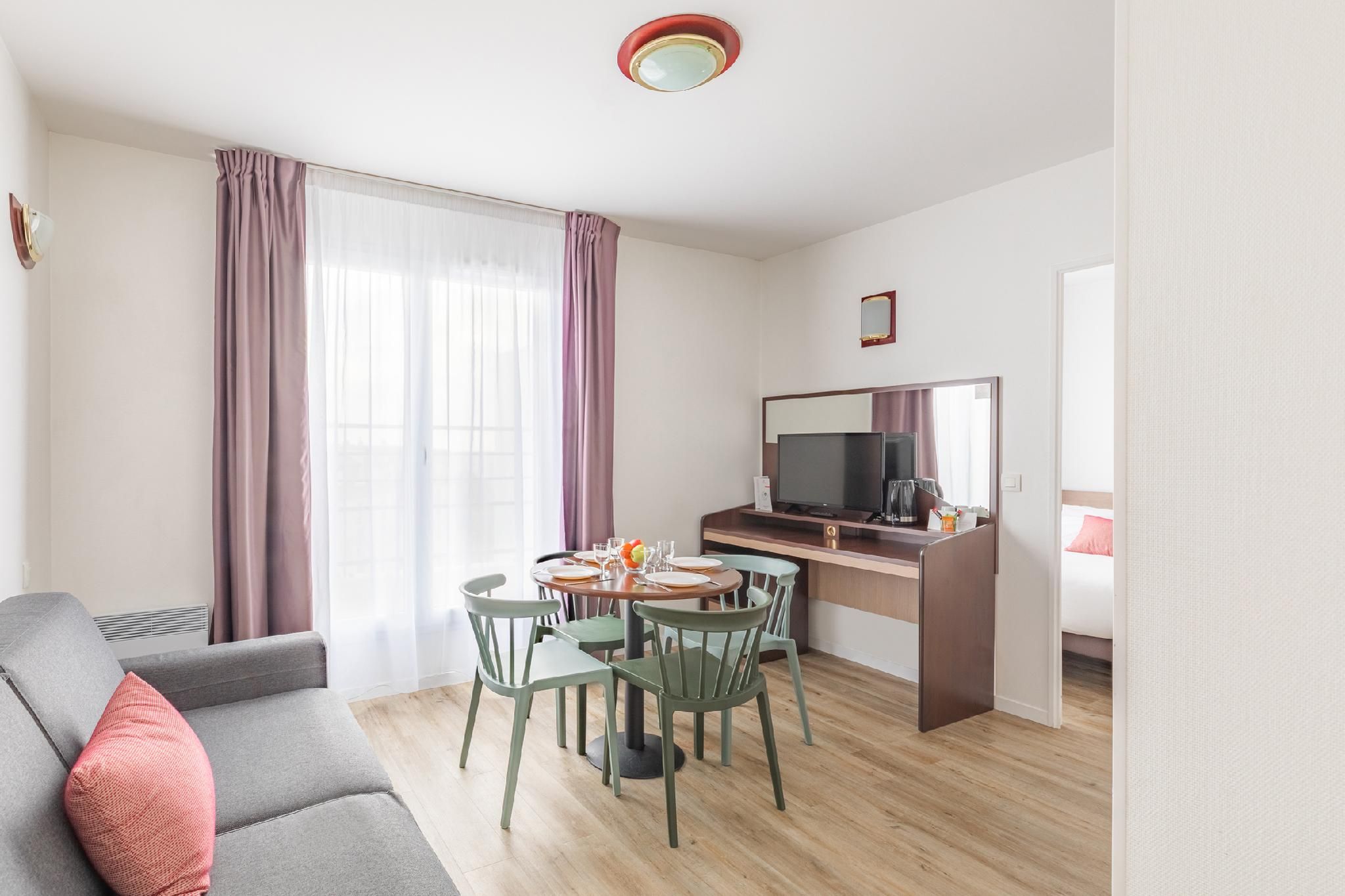 Appart'City Confort Brest Apartment 3