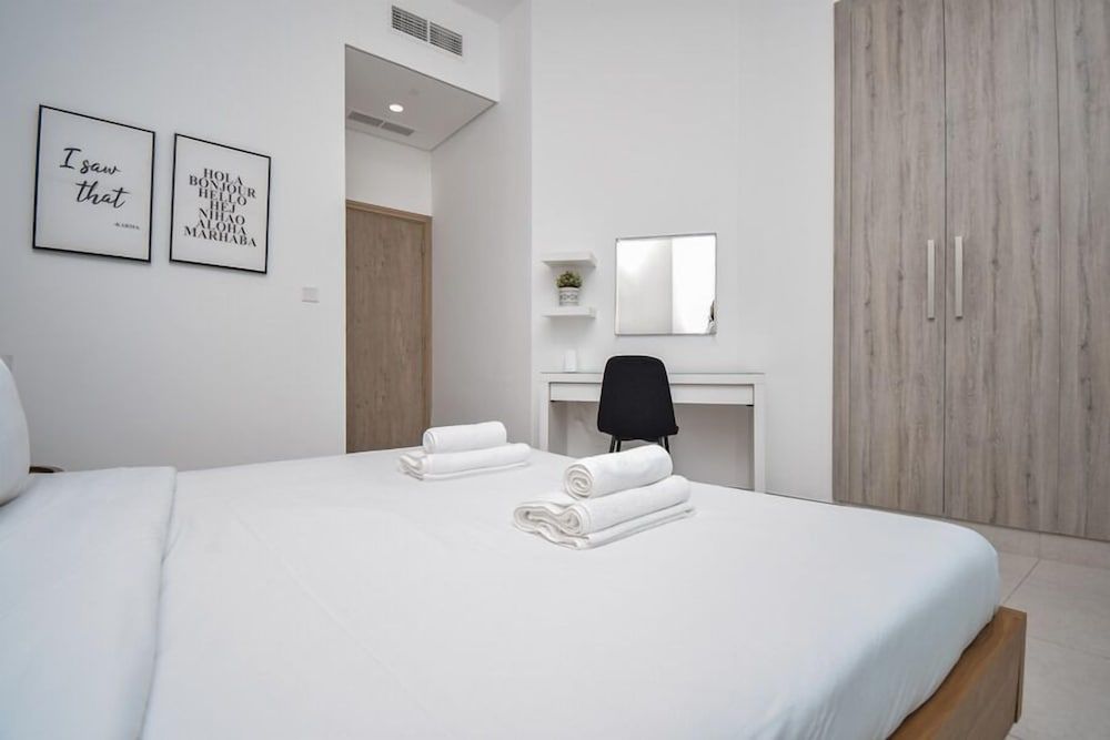 360 Vacation-Spacious 2BR Apartment Panoramic Apartment, 2 Bedrooms, City View 2