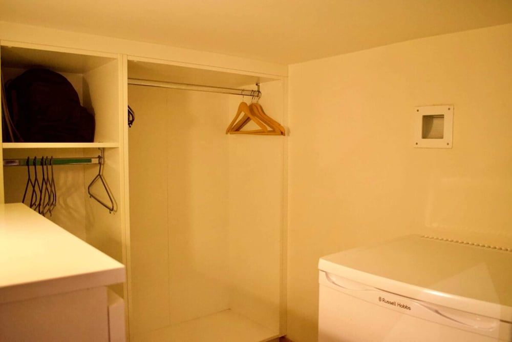 undefined Minimal Studio With Views Over Battersea Park 10