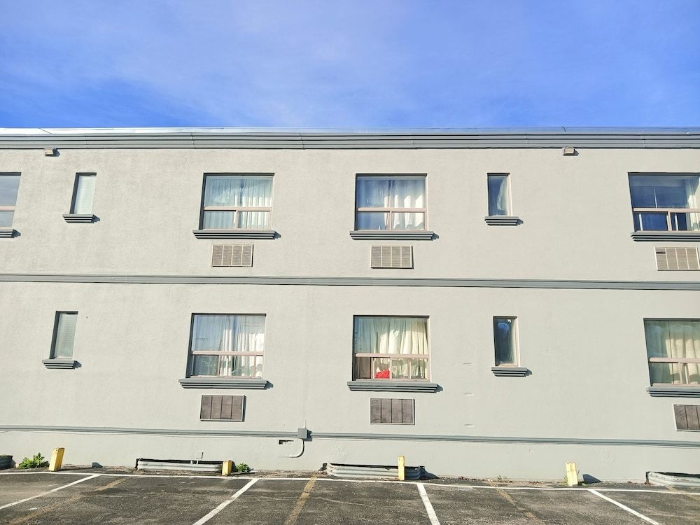 undefined London Residency Inn 6