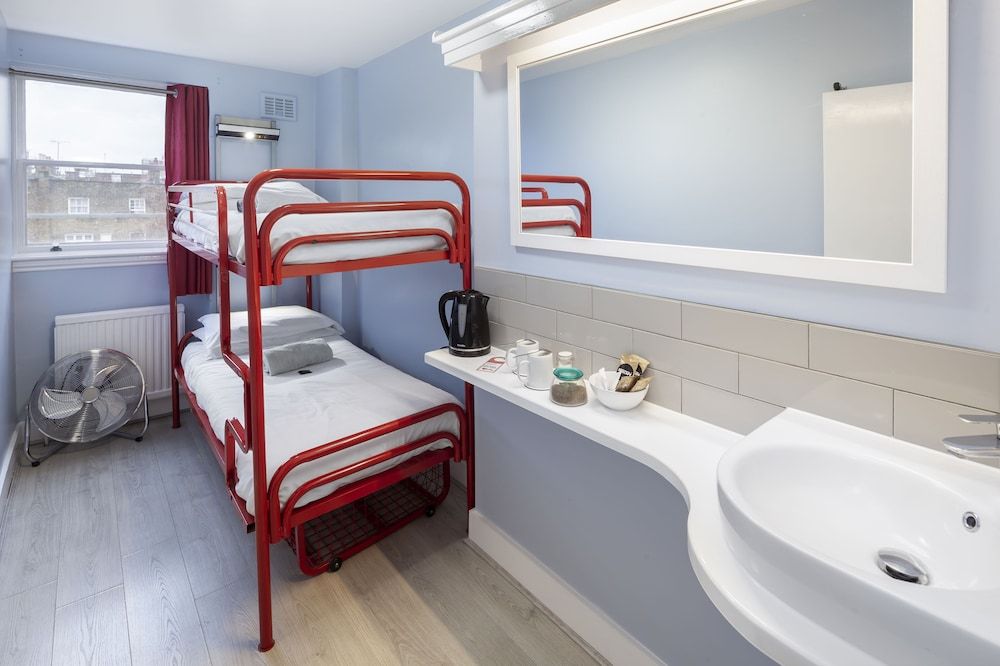 Astor Museum Inn Hostel Twin Room (Private)