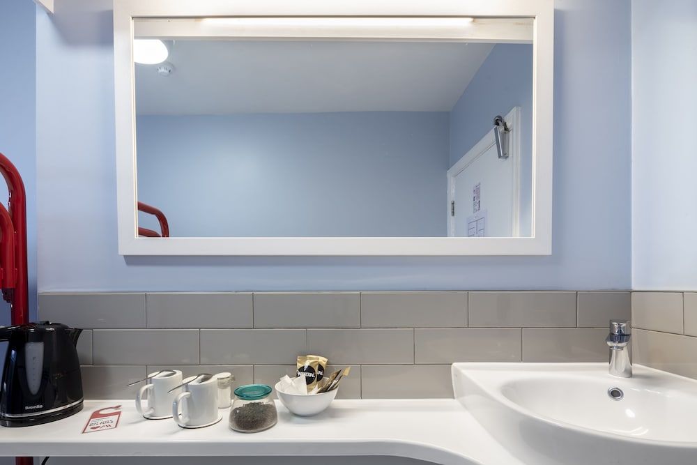 Astor Museum Inn Hostel Twin Room (Private) 2