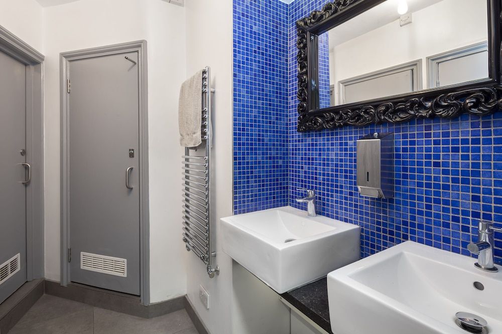 Astor Museum Inn Hostel Twin Room (Private) 4