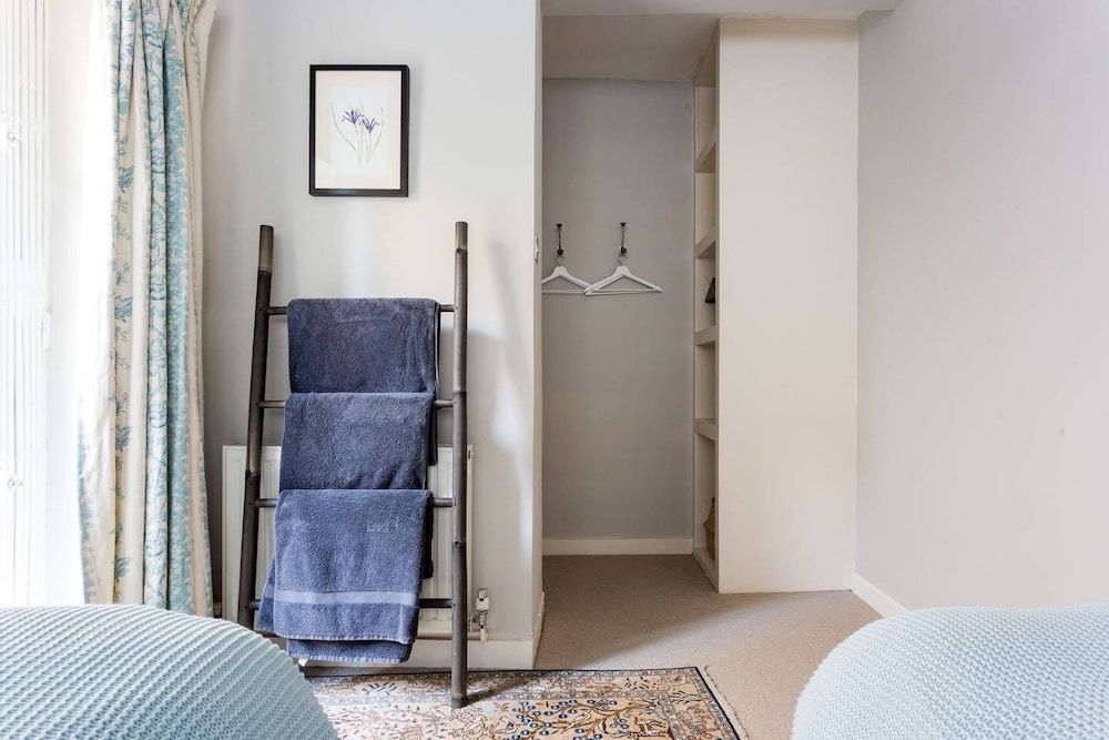 Delightful 2 bed Garden Flat in Shepherd's Bush Apartment (2 Bedrooms) 12