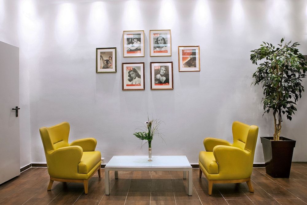 undefined Ramada by Wyndham Frankfurt Central Station 4