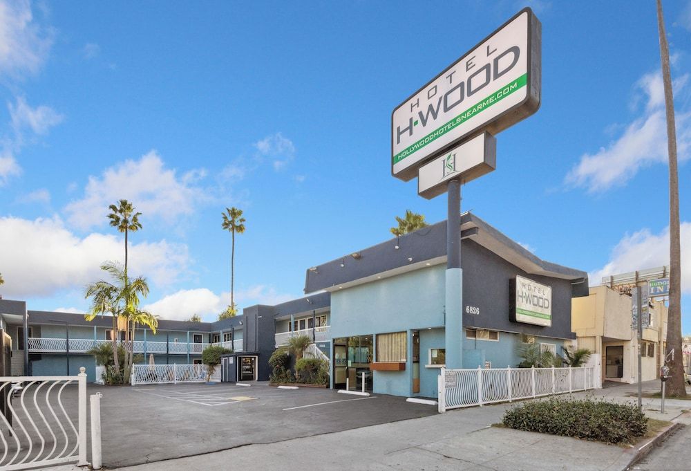 undefined Hotel H-Wood 4