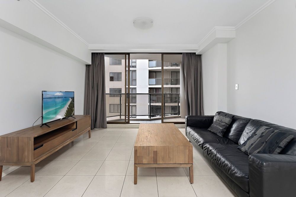 Fiori Apartments One Bedroom Apartment 7