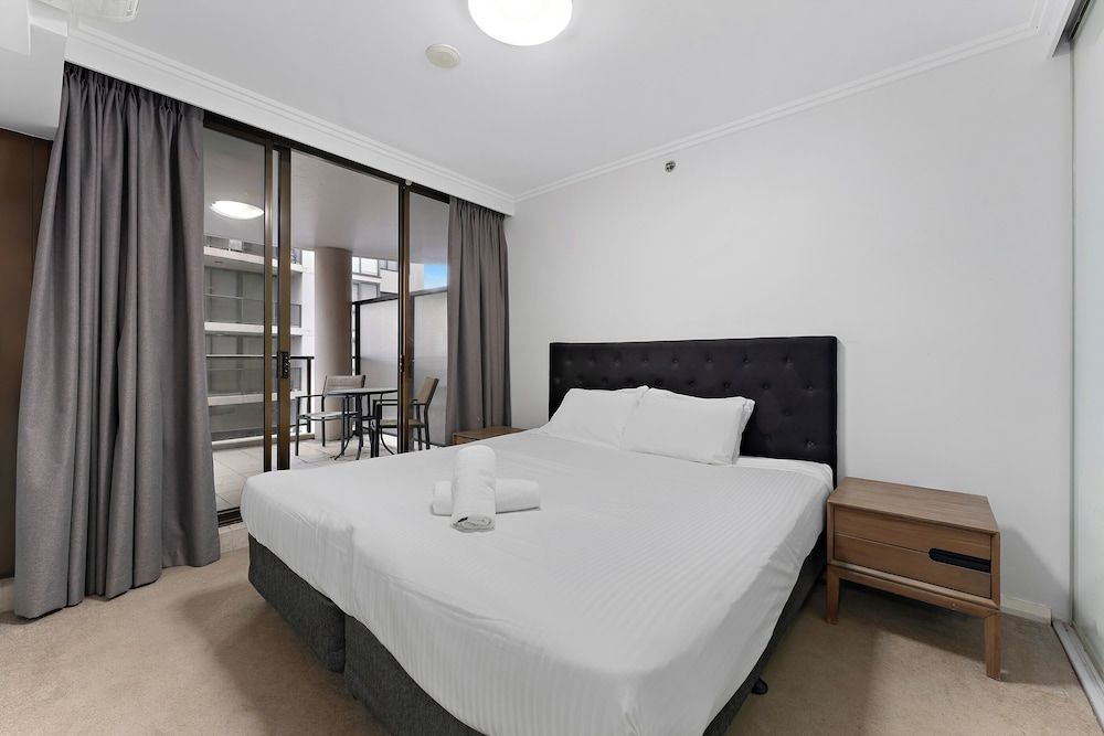 Fiori Apartments One Bedroom Apartment 2