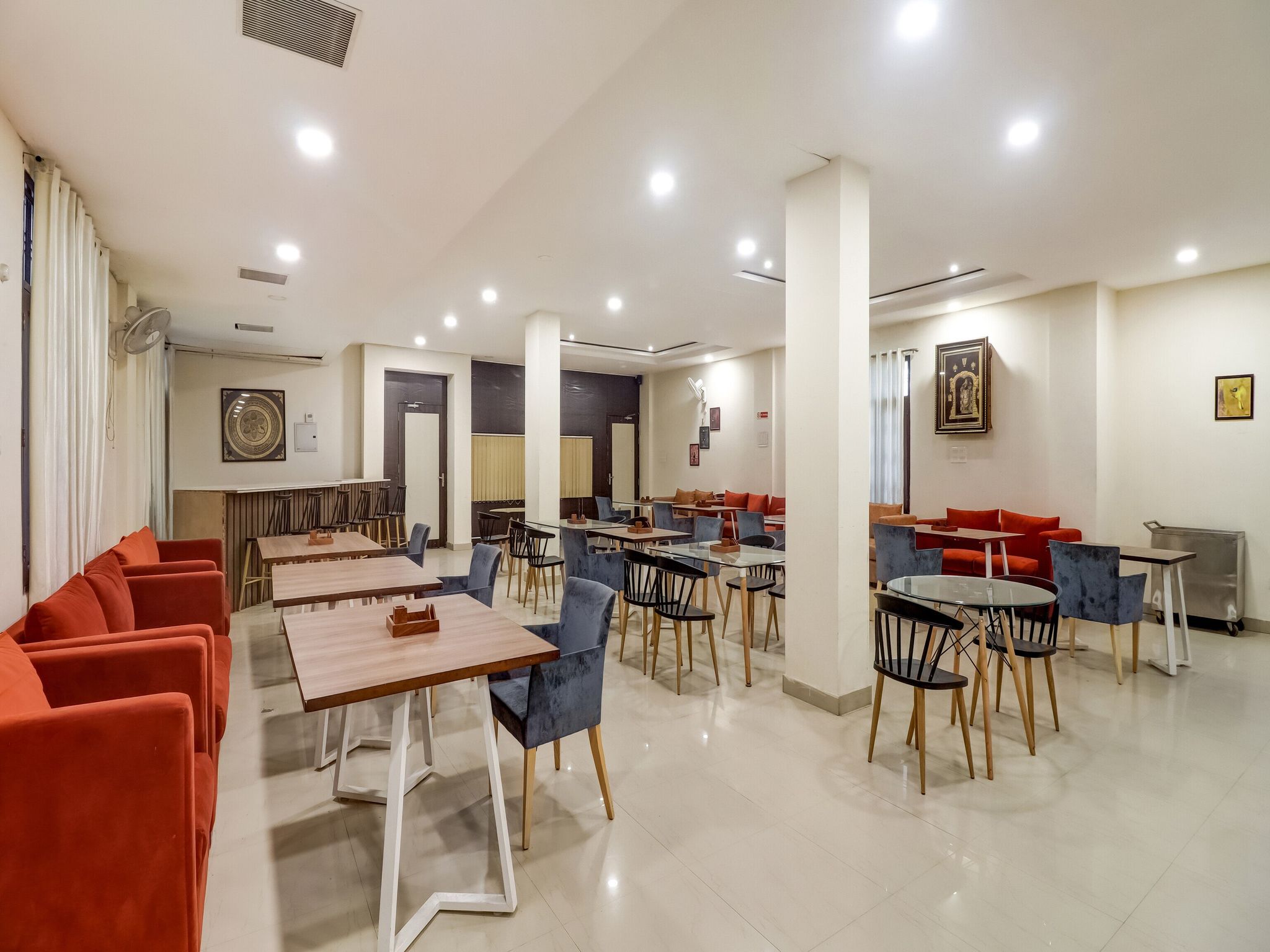 Food & Dining