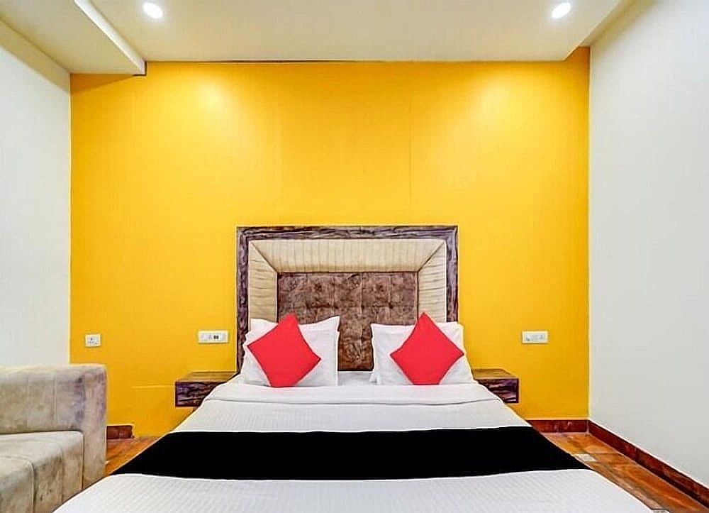 Hotel Mannat Deluxe Room 7