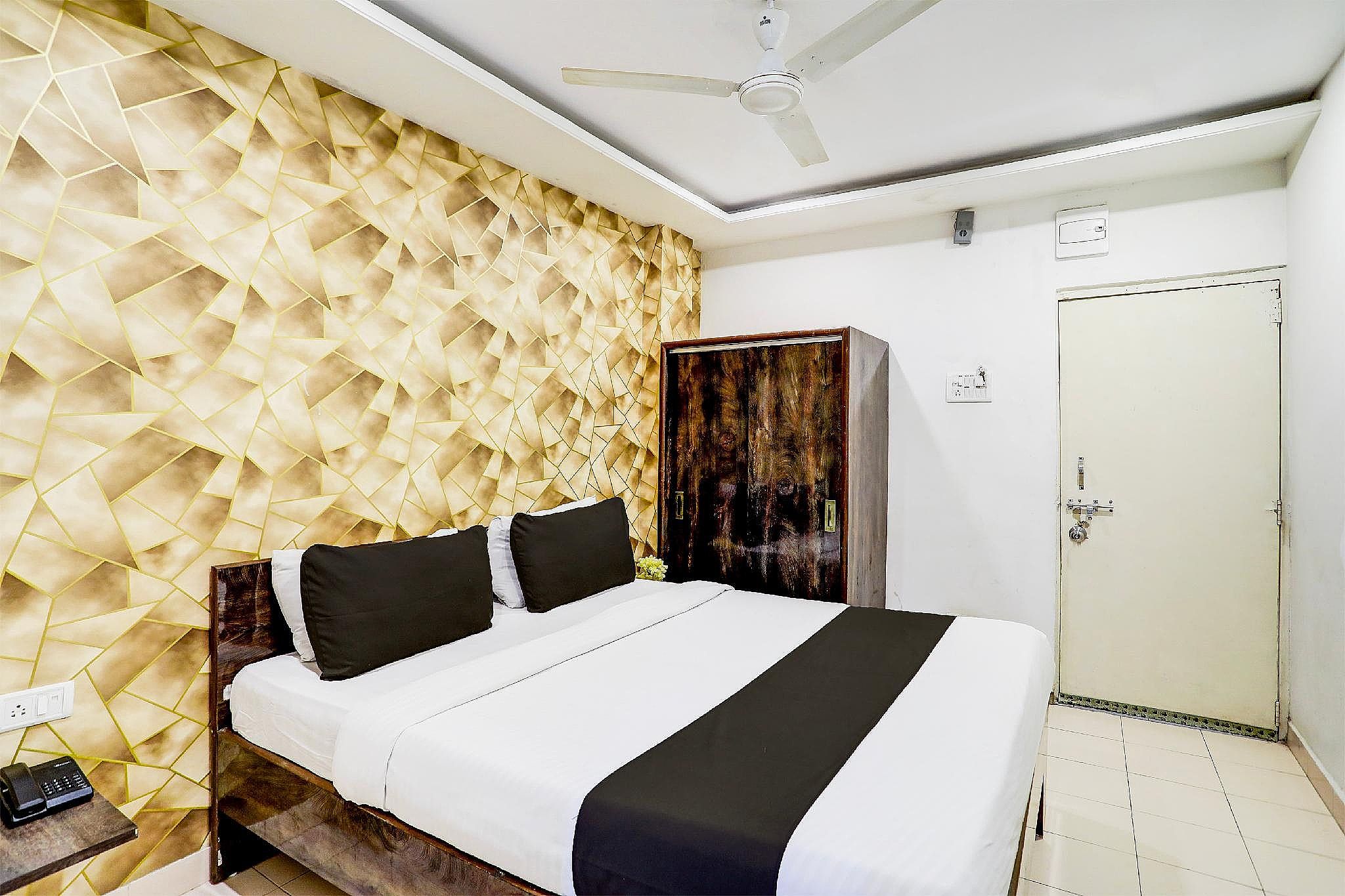 Super Collection O Hingna Road Classic Room 2