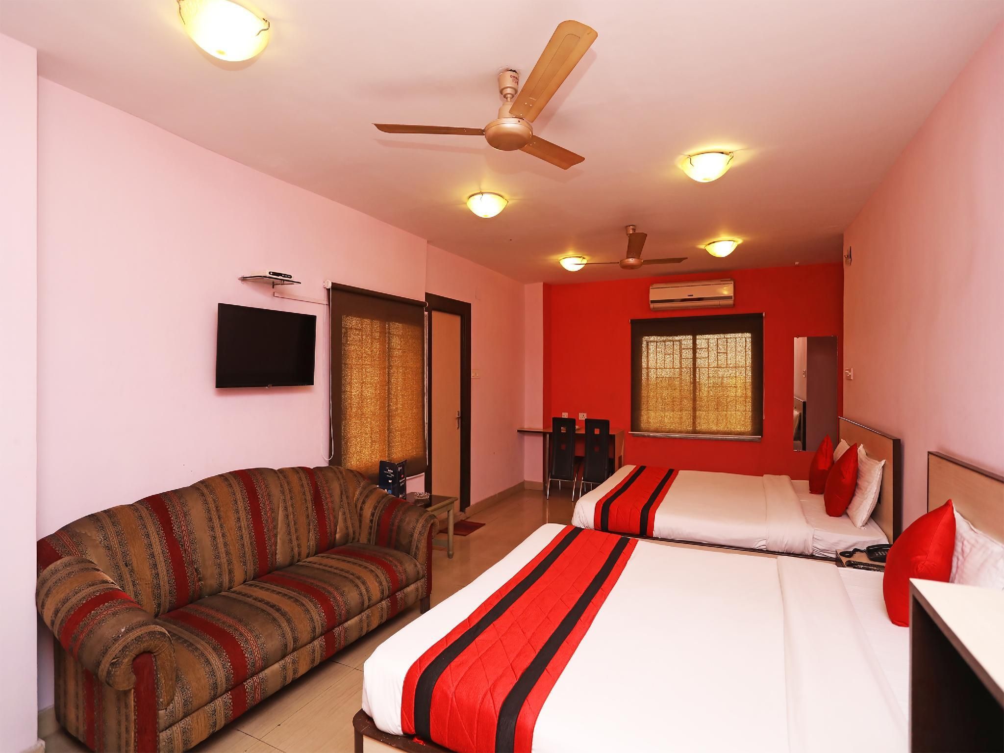 Collection O Kamala Inn Dankuni Classic Room 6