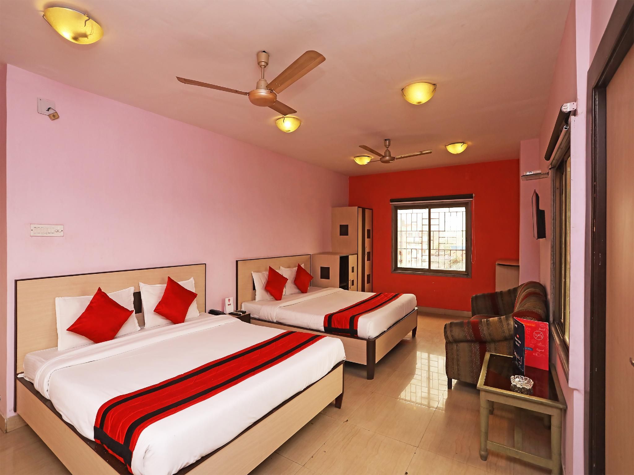 Collection O Kamala Inn Dankuni Classic Room 5