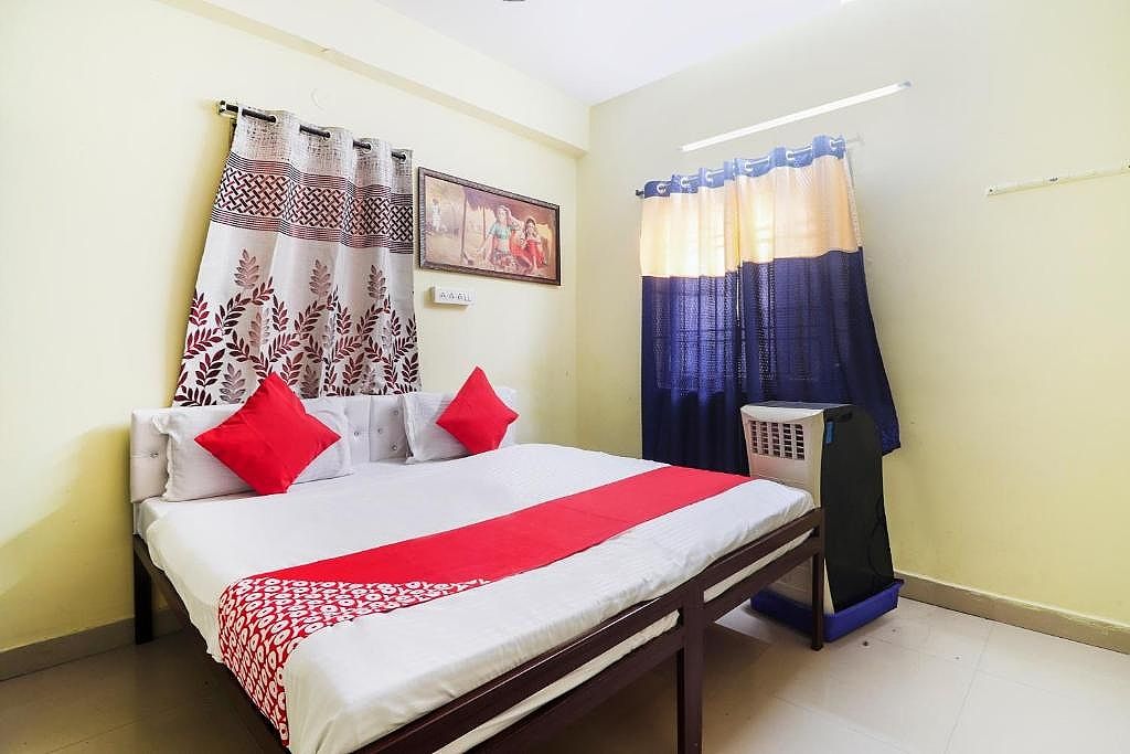OYO 74963 Ruby Grand Inn Classic Room 10