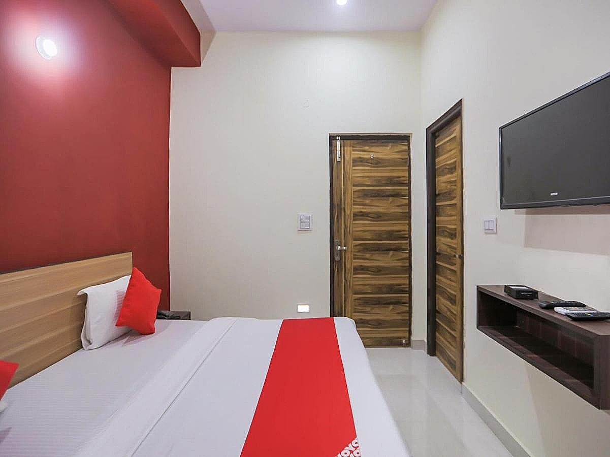 Hotel O Sewa Residency Classic Room 2